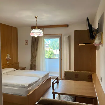 Dolomiten Irma 3*