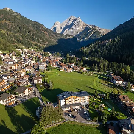 Hotel Dolomiten Irma